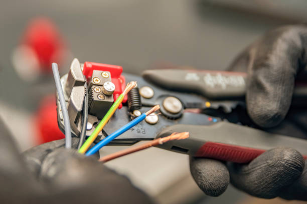 Best Electrician Near Me  in Apple Mountain Lake, VA